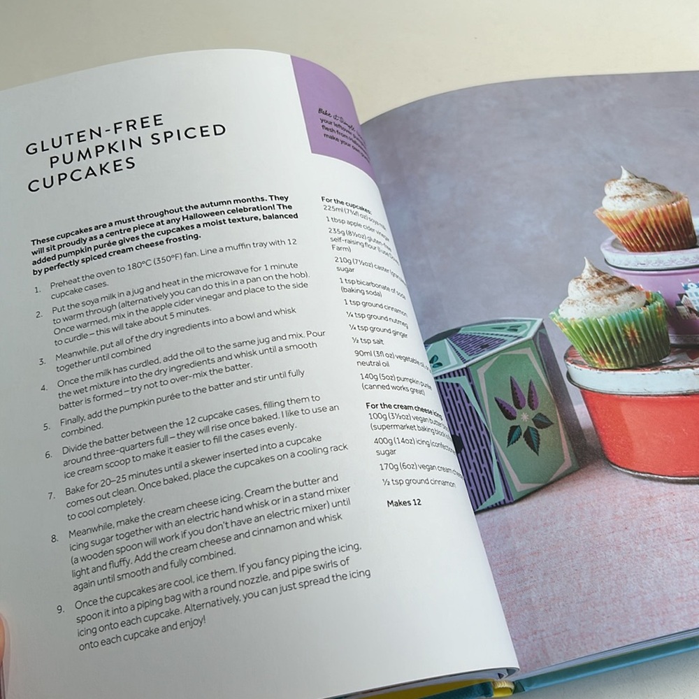 💕 Simply Vegan Baking Hardcover Recipe Book Freya Cox From British Baking - Picture 8 of 16